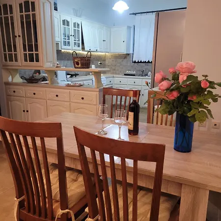 Center Apartment Lefkada City