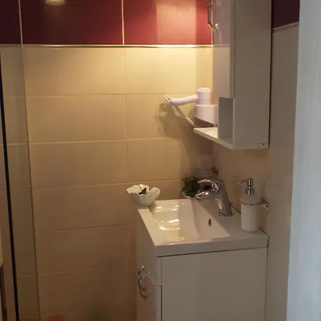 Apartment Center