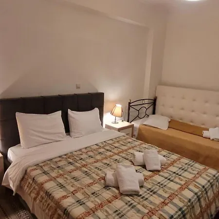 Center Lefkada City