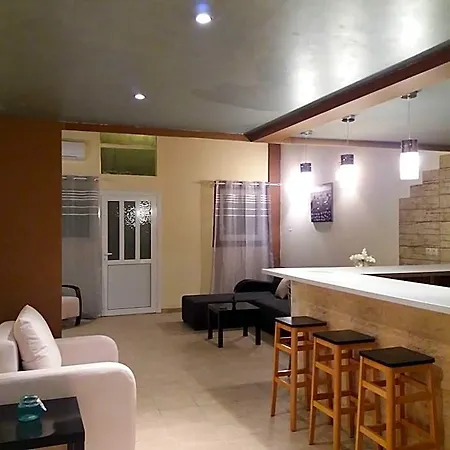 Apartament Center *