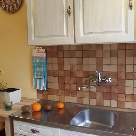 雷夫卡达中心公寓 * Lefkáda